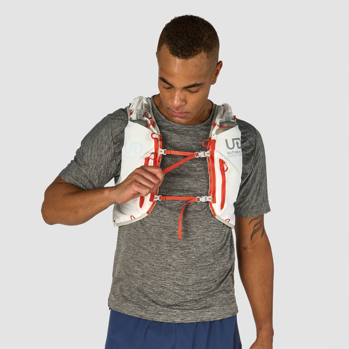Ultimate Direction Adventure Vest (17 Liter)