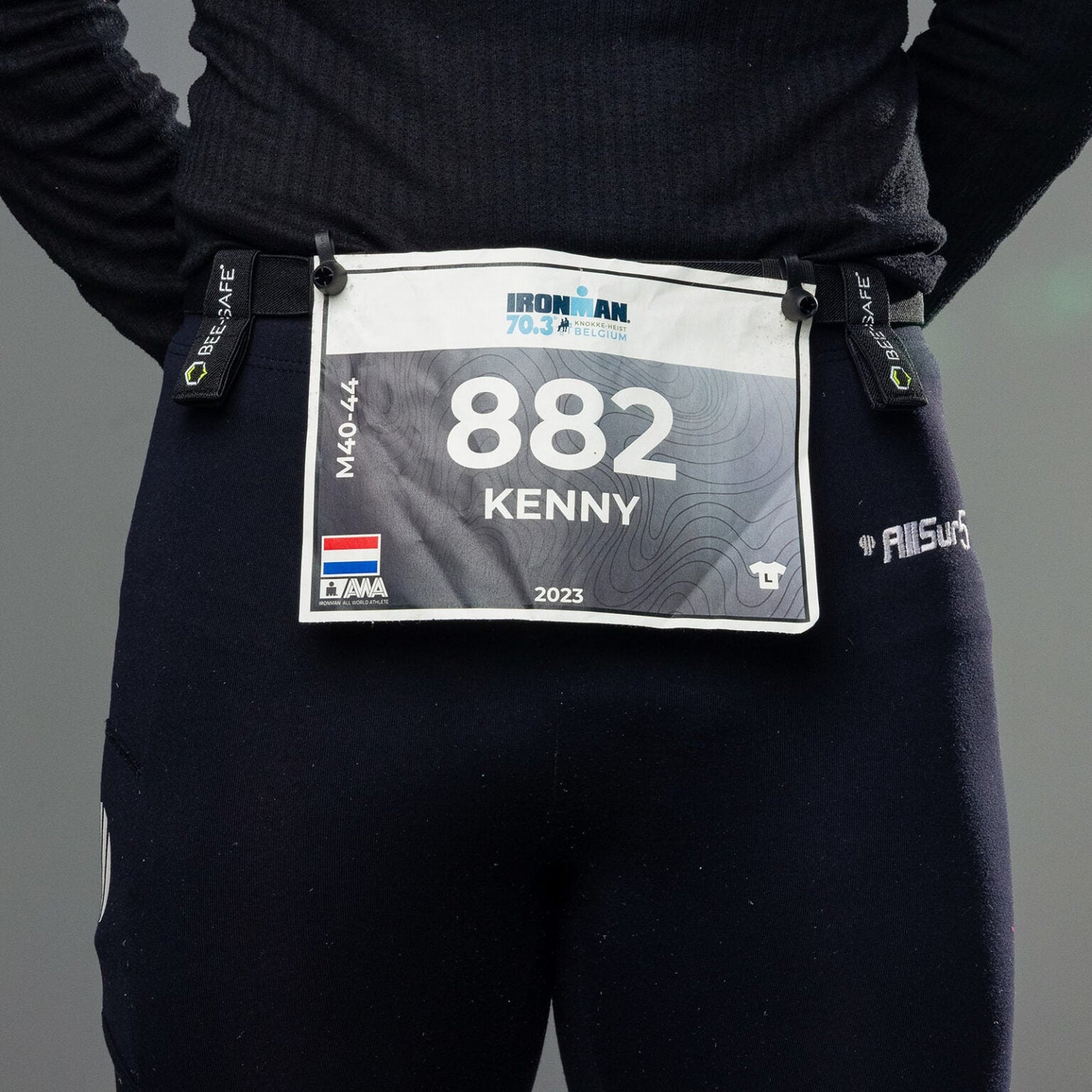 Bee Safe | Startnumber Belt Magnets | Startnummerband | Trail.nl