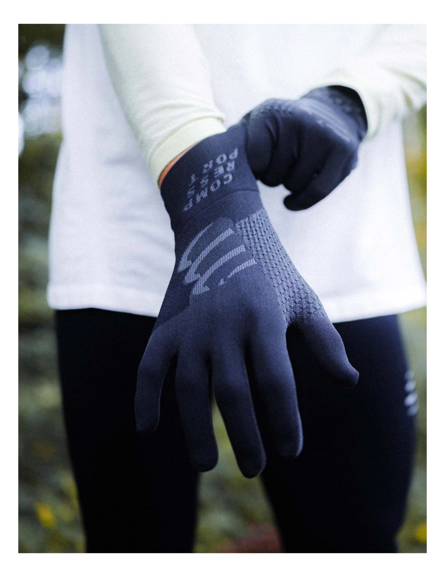 Compressport | 3D Thermo Gloves | Handschoenen | Trail.nl