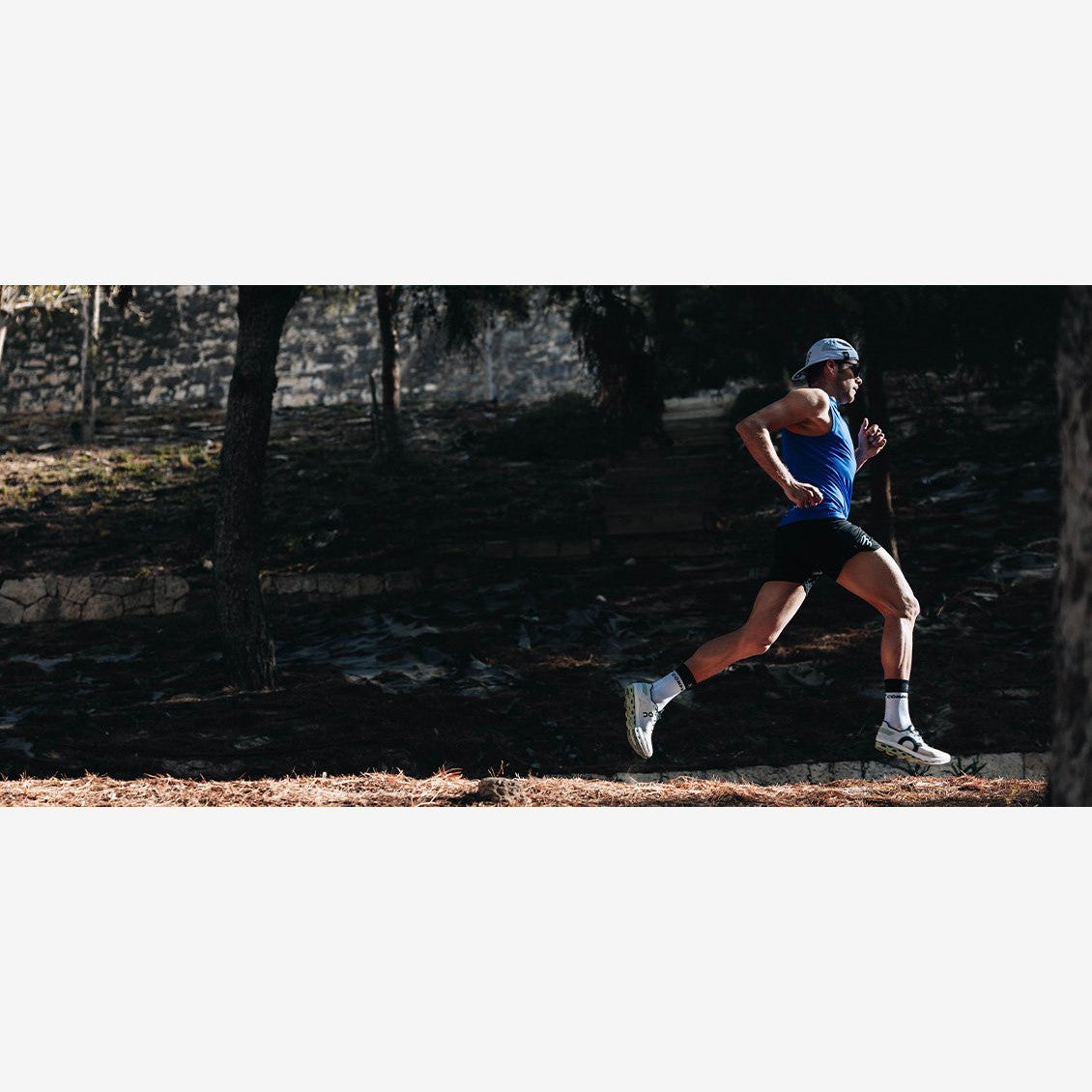 Compressport Mid Compression Socks V2.0 | Trail.nl