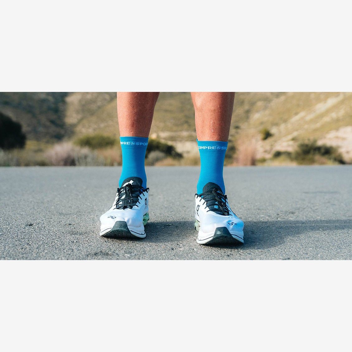 Compressport Pro Racing Socks Run V4.0 High | Trail.nl