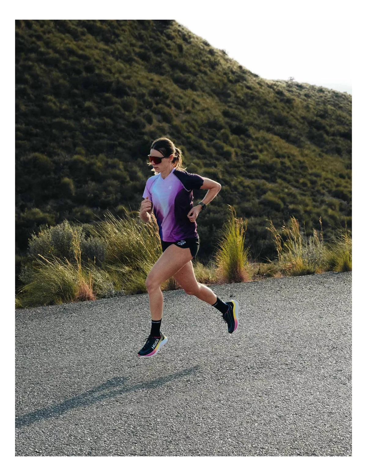 Compressport Pro Racing Socks Run V4.0 High | Trail.nl