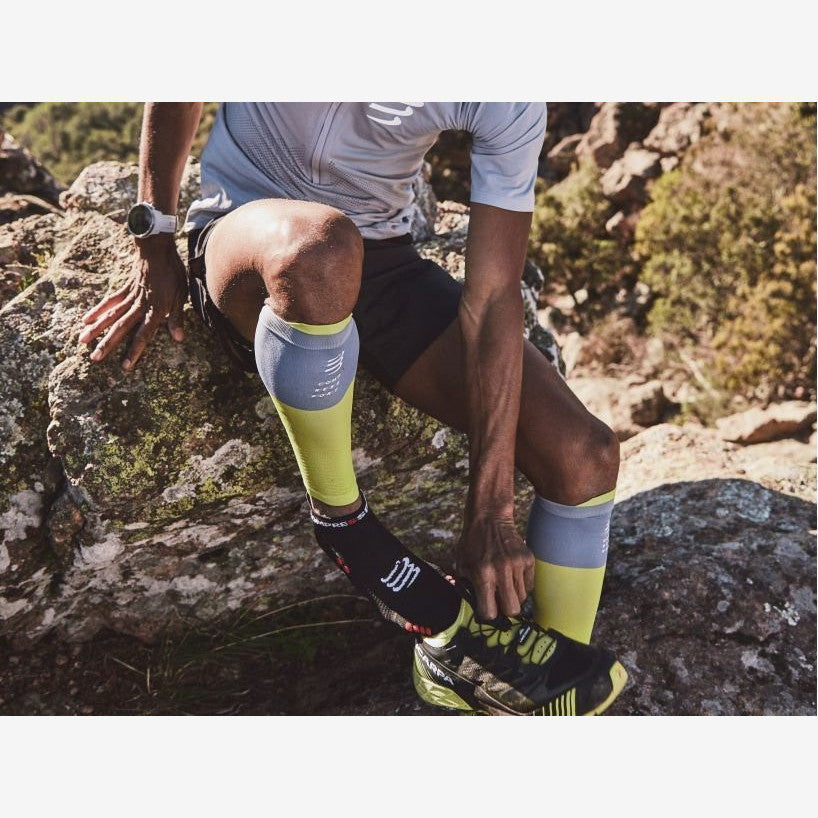 Compressport Pro Racing Socks Run V4.0 Low | Trail.nl