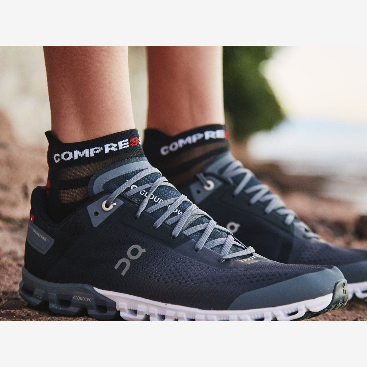 Compressport Pro Racing Socks Run V4.0 Ultralight Low | Trail.nl