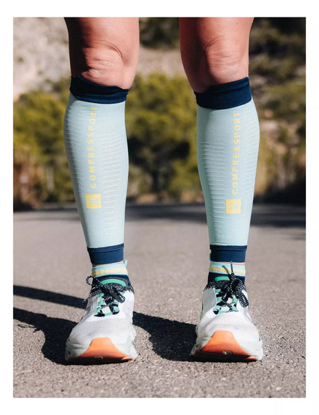 Compressport | Pro Racing Socks Run V4.0 Ultralight Low | Hardloopsokken | Trail.nl