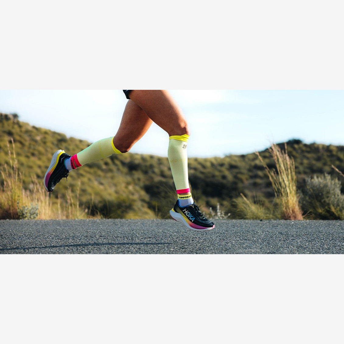 Compressport R2 Oxygen Calf Sleeves | Trail.nl
