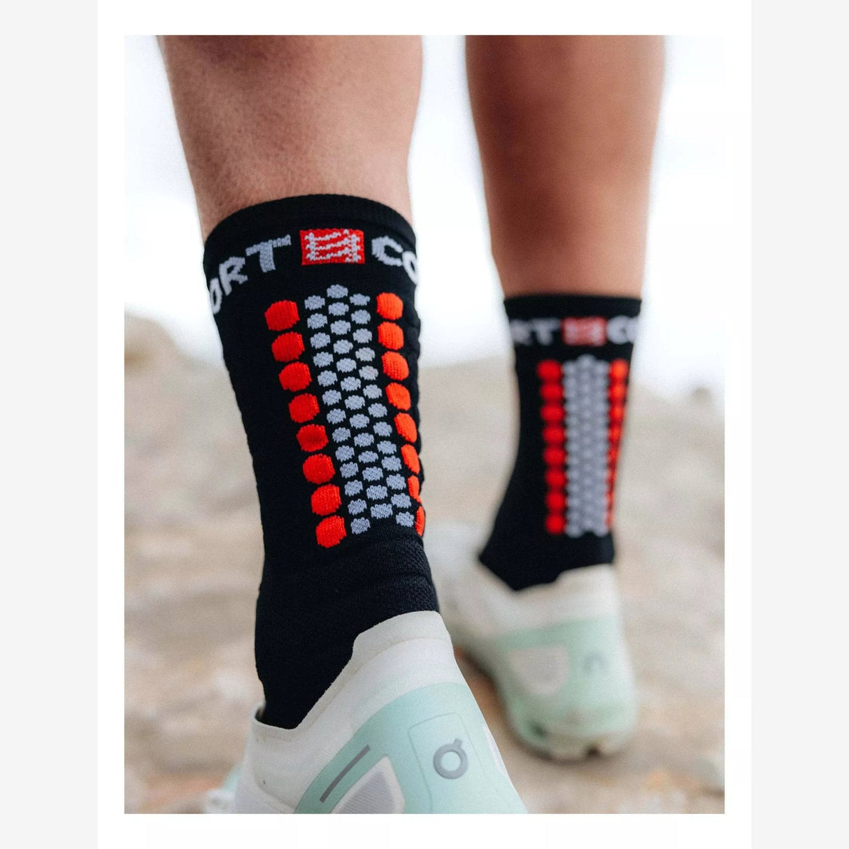 Compressport Ultra Trail Socks V2.0 - Trail.nl