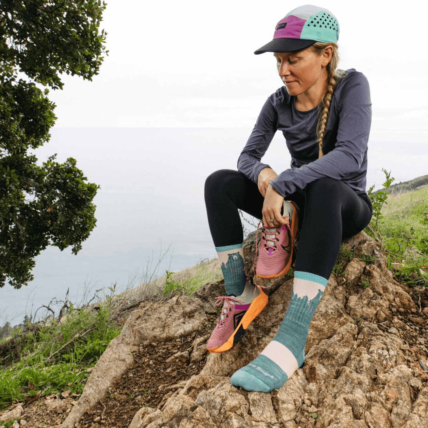 Darn Tough | 1970 Bear Town | Micro Crew | Lightweight | Cushion | Dames | Wandelsokken (SALE) | Trail.nl