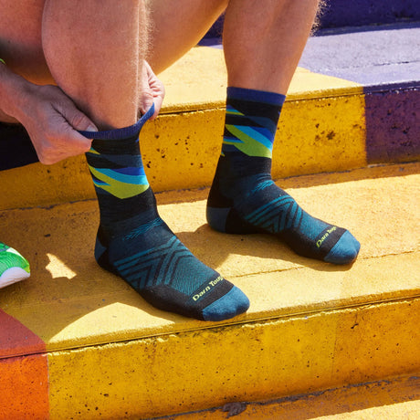 Darn Tough | 1056 Bolt | Micro Crew | Ultra-Lightweight | Cushion | Heren | Trailrunsokken | Trail.nl