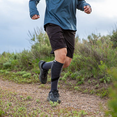 Injinji | Trail | Over the Calf | Midweight | Trailrunsokken - Trail.nl