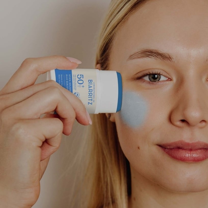 Laboratoires de Biarritz Blue Sun Stick (SPF 50+) | Trail.nl