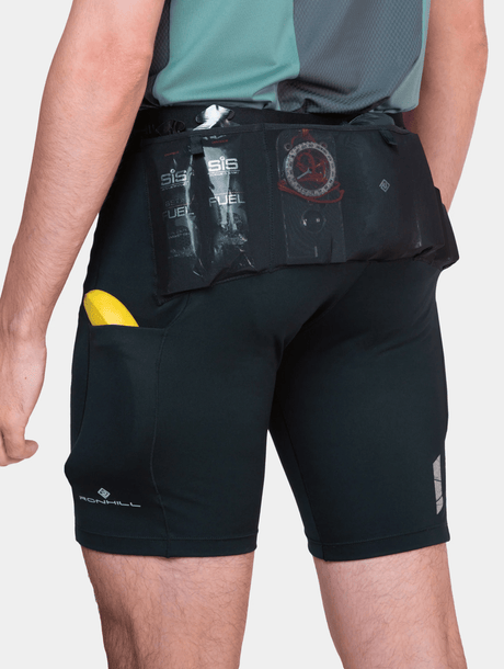 Ronhill | Tech All-Terrain Stretch 8" Short | Heren | Trail.nl