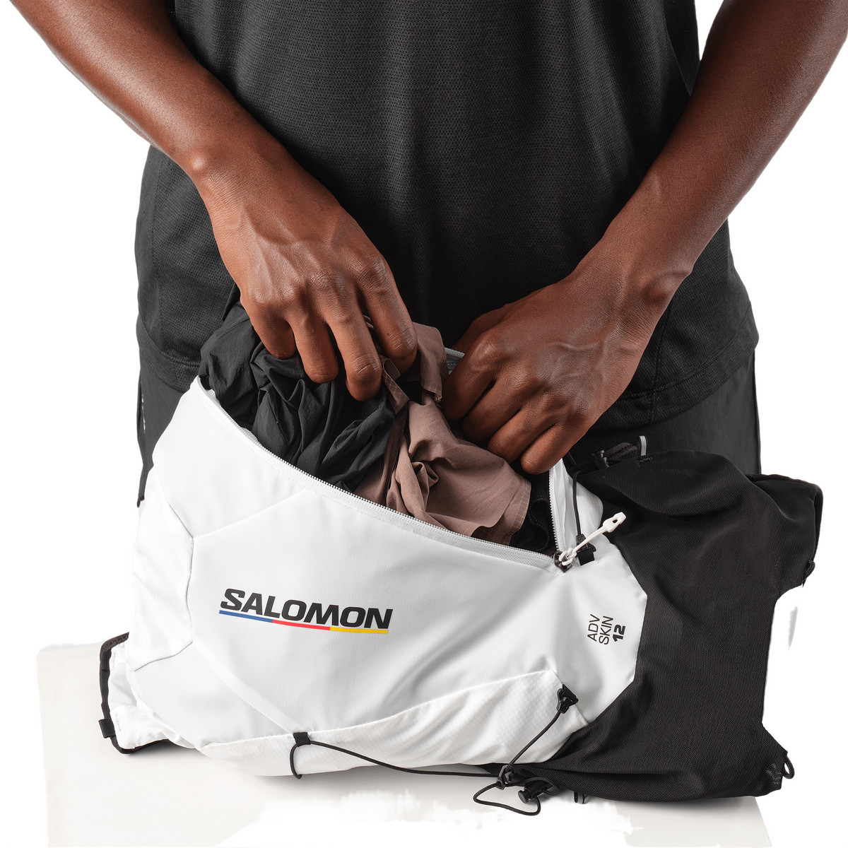 Salomon Adv Skin 12 (12 liter) | Trail.nl