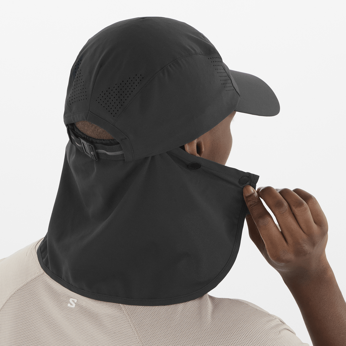 Salomon | Cross+ Cap | Pet met nekbescherming | Trail.nl