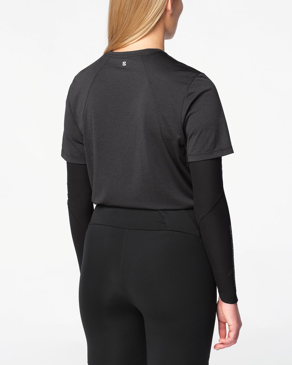 Salomon | Shakeout Core | Shortsleeve Shirt | Dames - Trail.nl