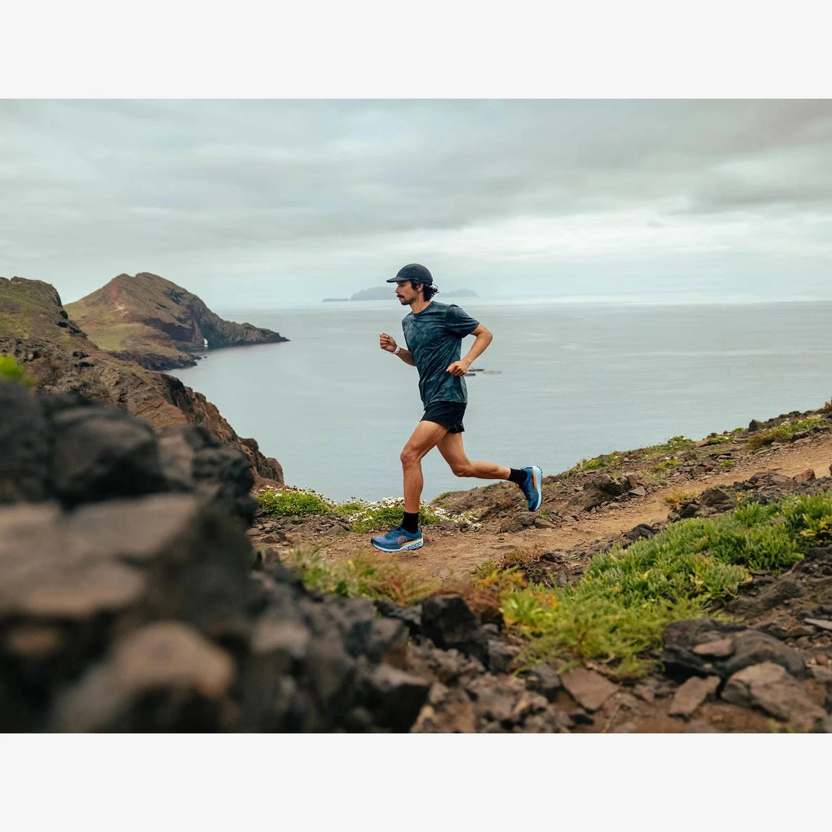 Topo Athletic Vista Heren | Trail.nl