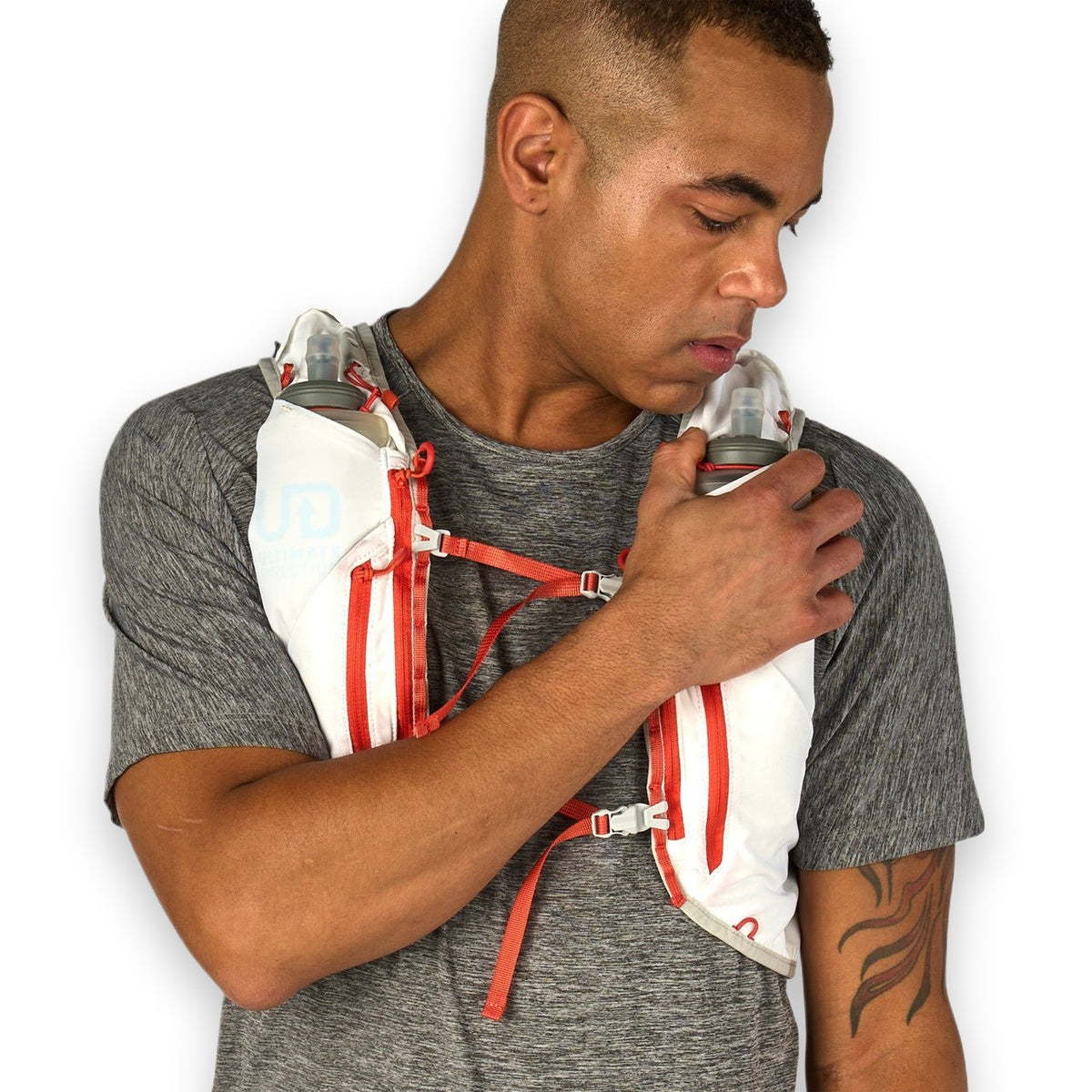 Ultimate Direction Adventure Vest (17 Liter) | Trail.nl
