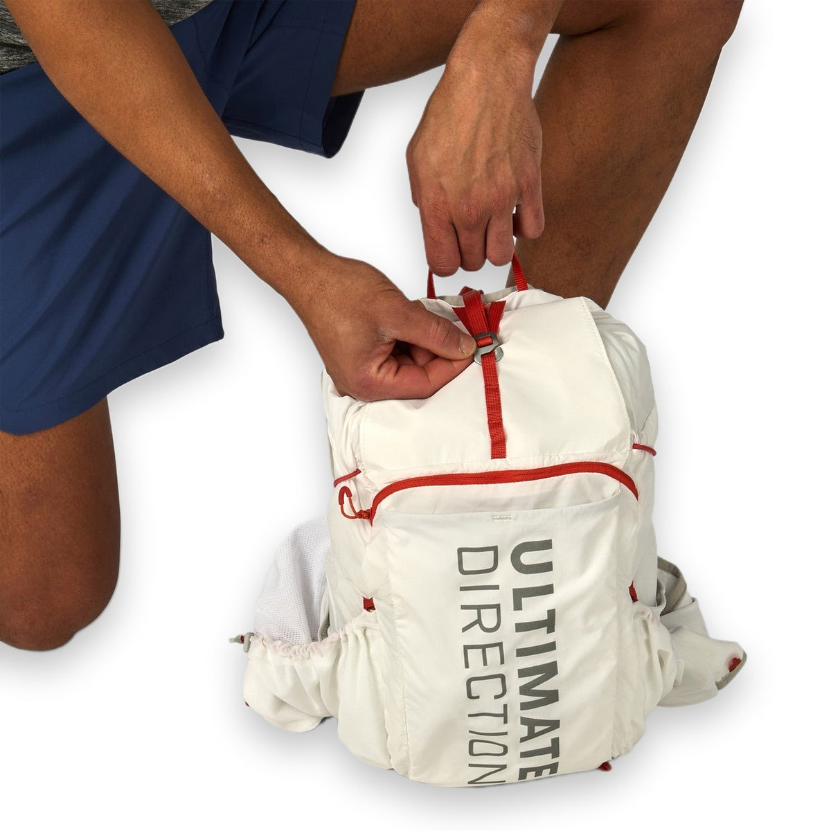 Ultimate Direction Adventure Vest (17 Liter) | Trail.nl