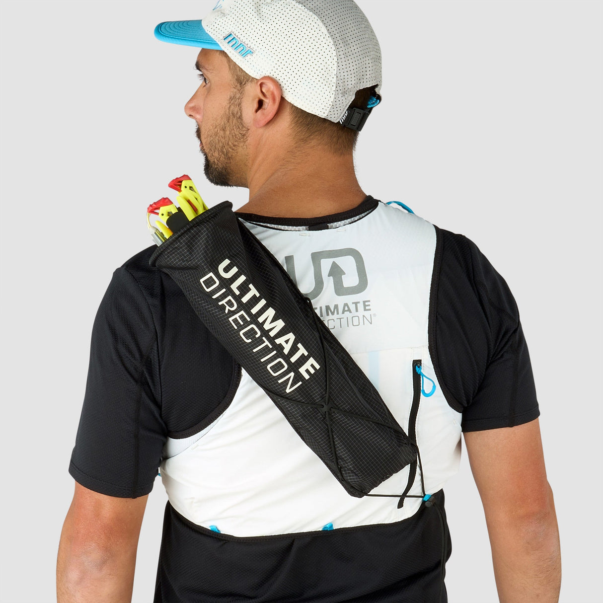 Ultimate Direction | Quiver | Stokkenzak | Trail.nl