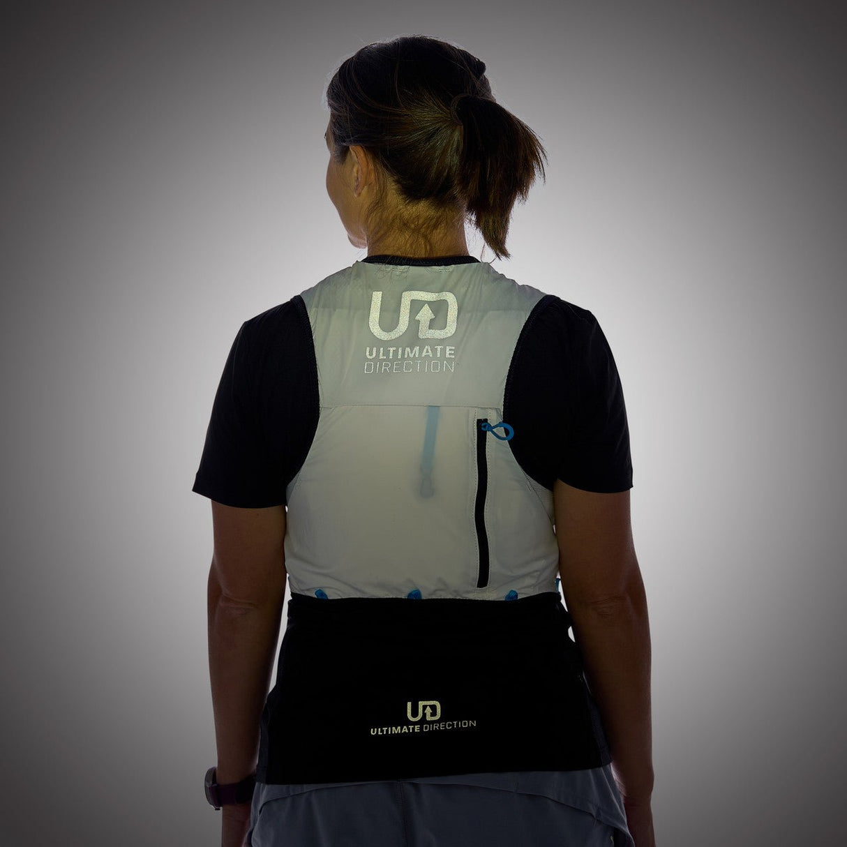 Ultimate Direction | Race Vest 6 | 6 Liter | Unisex | +2 Soft Flasks - Trail.nl