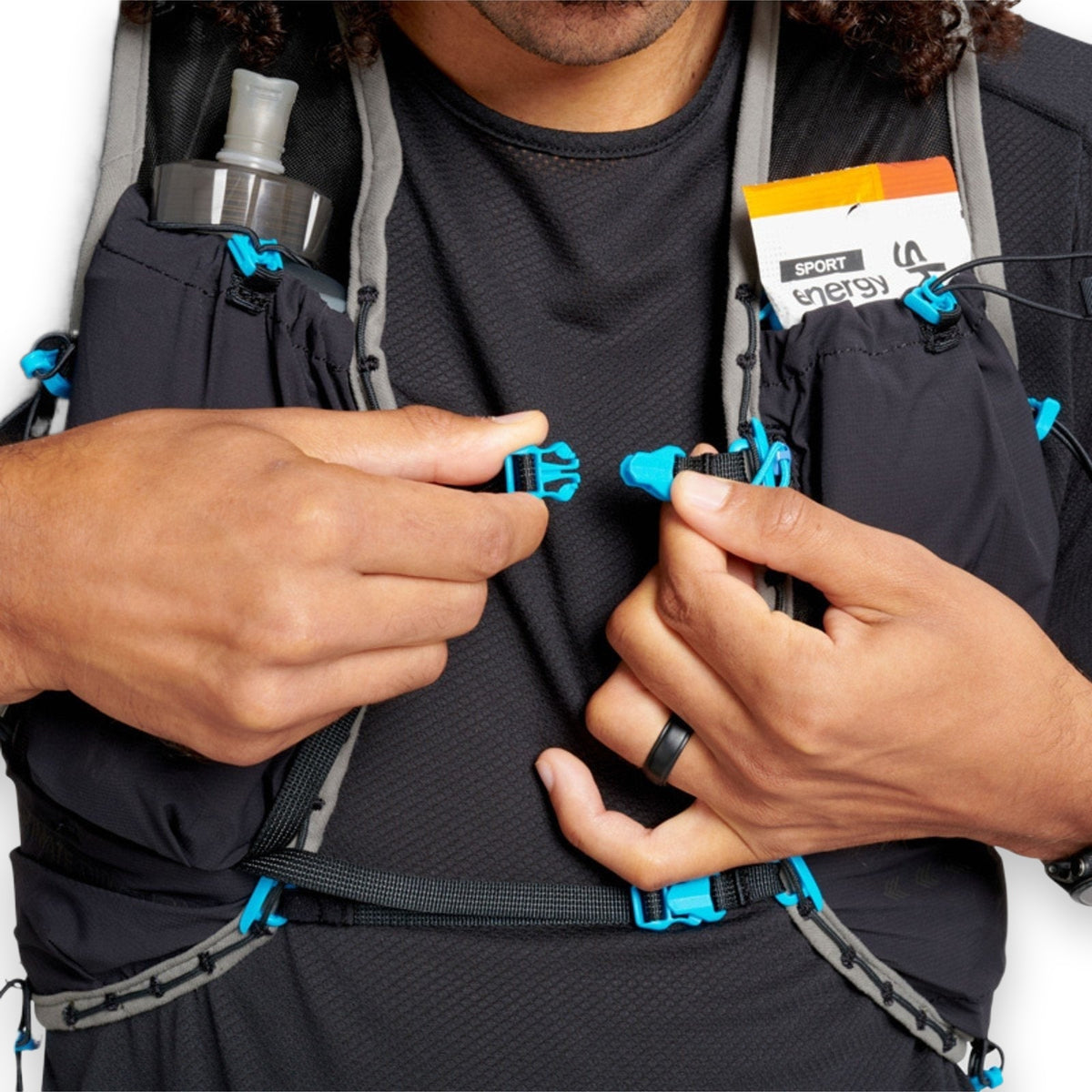 Ultimate Direction | Race Vest 6 | 6 Liter | Unisex | +2 Soft Flasks | Trail.nl