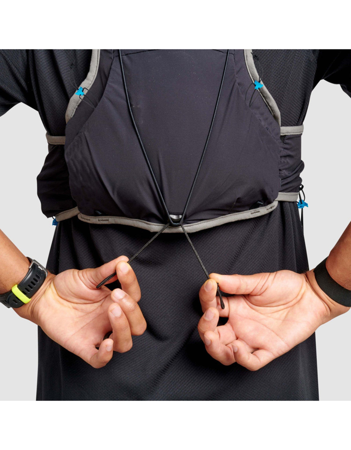 Ultimate Direction | Race Vest 6 | 6 Liter | Unisex | +2 Soft Flasks | Trail.nl