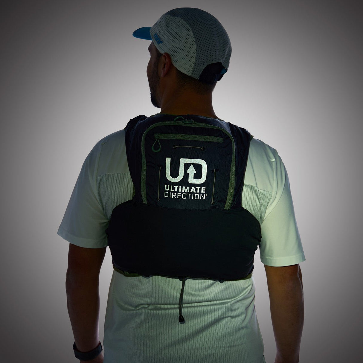 Ultimate Direction | Ultra Vest 12 | 12 Liter | Unisex | +2 Soft Flasks - Trail.nl