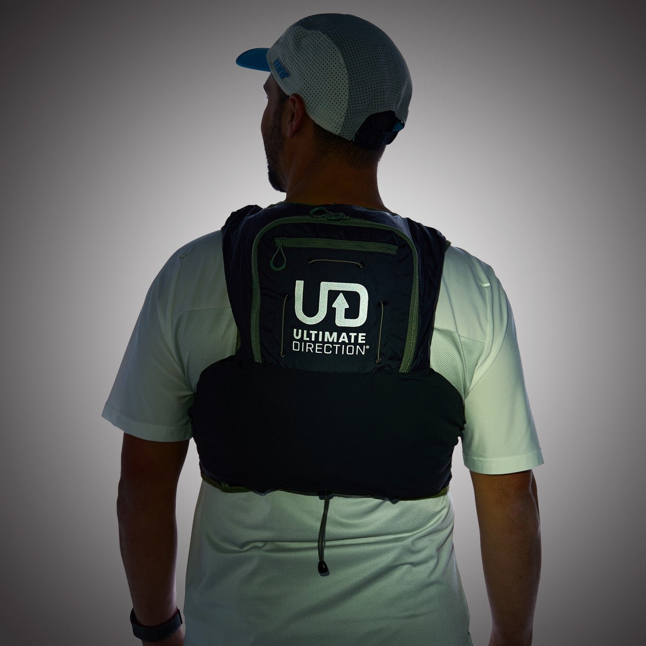Ultimate Direction | Ultra Vest 12 | 12 Liter | Unisex | +2 Soft Flasks - Trail.nl
