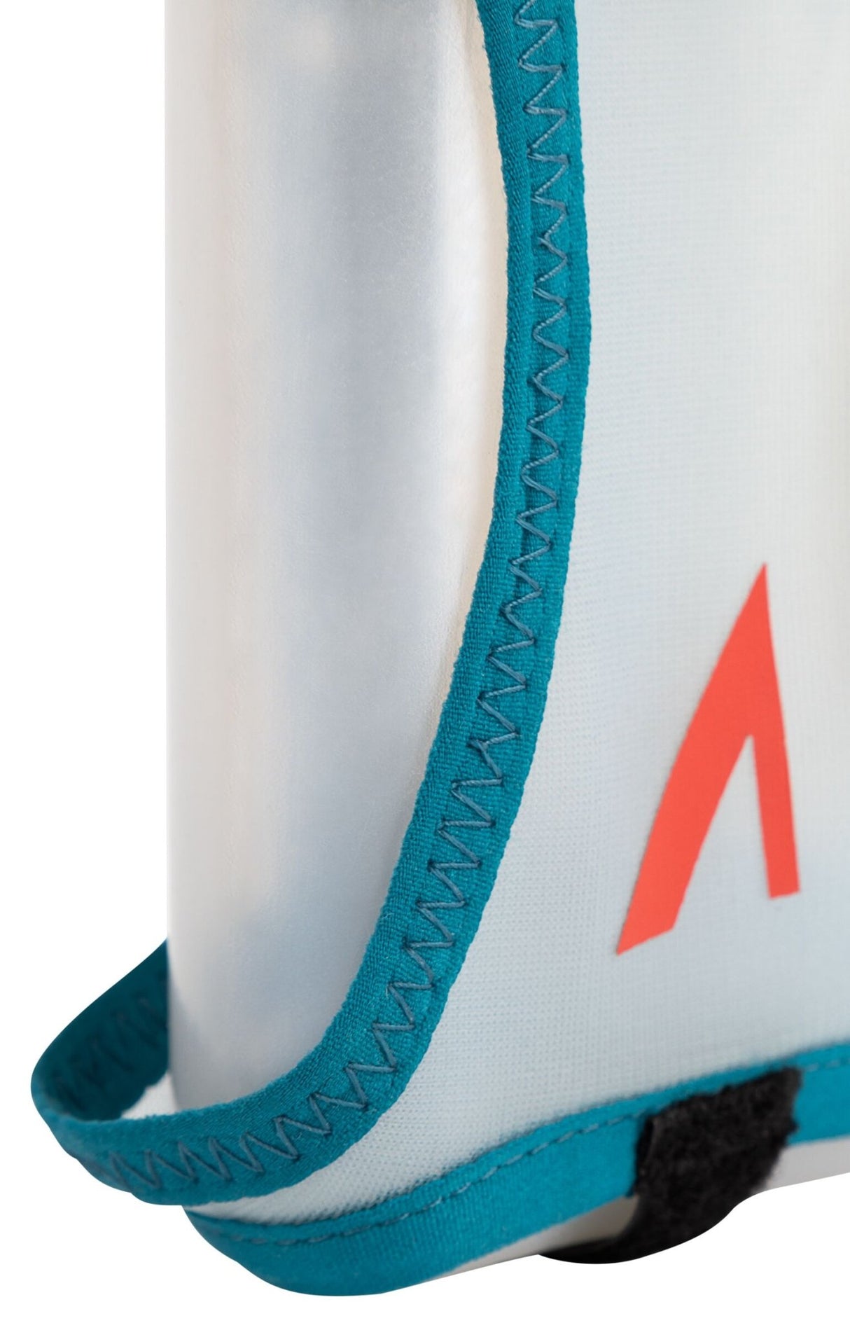 Ultraspire | 550 Race 2.0 | Handheld | 550 ml | Trail.nl