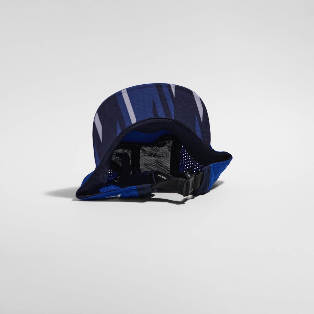 Våga | Feather Racing Cap | Hardloopcap - Trail.nl