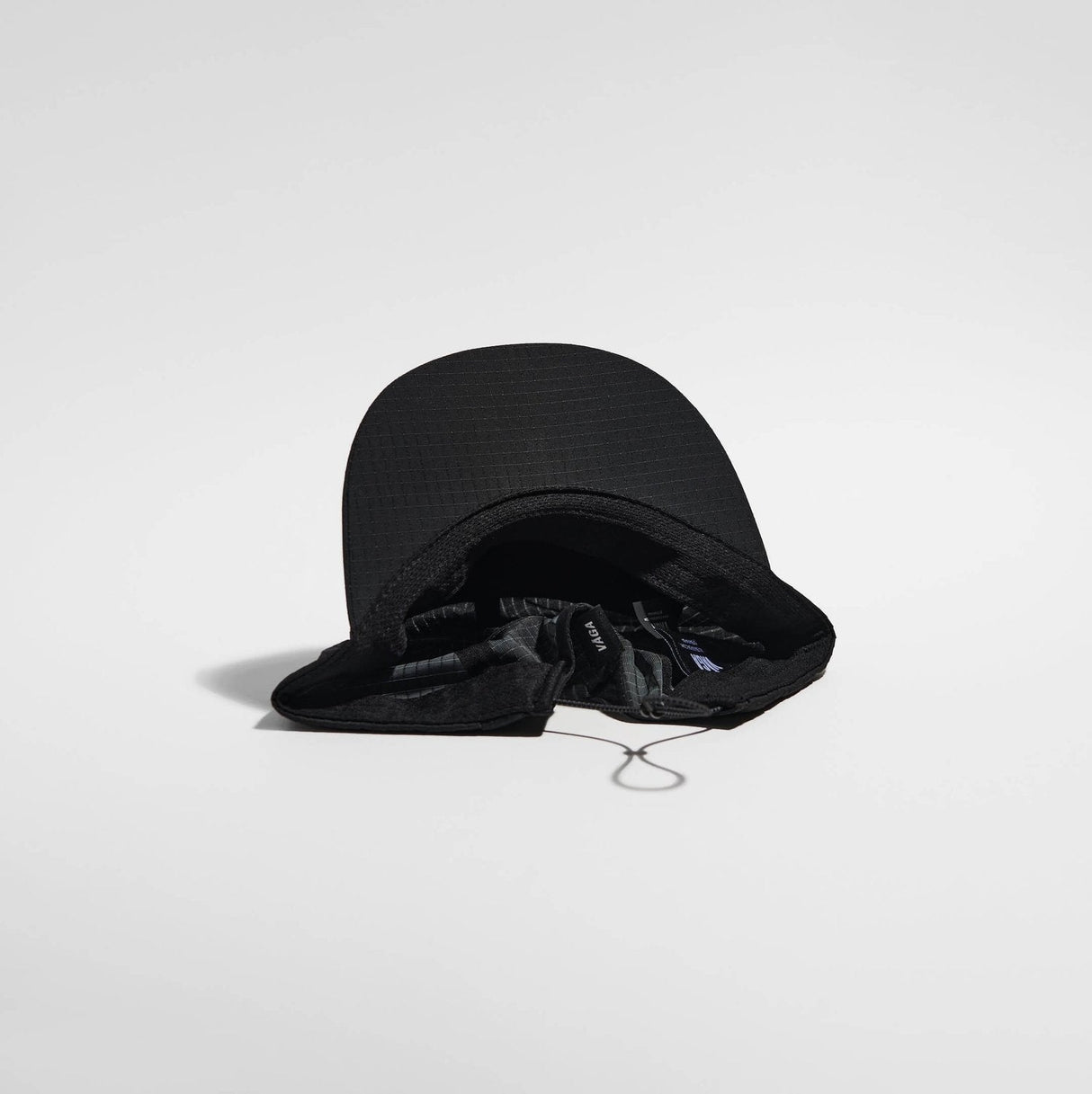 Våga | Night Club 2.0 | Reflecterende Hardloopcap - Trail.nl