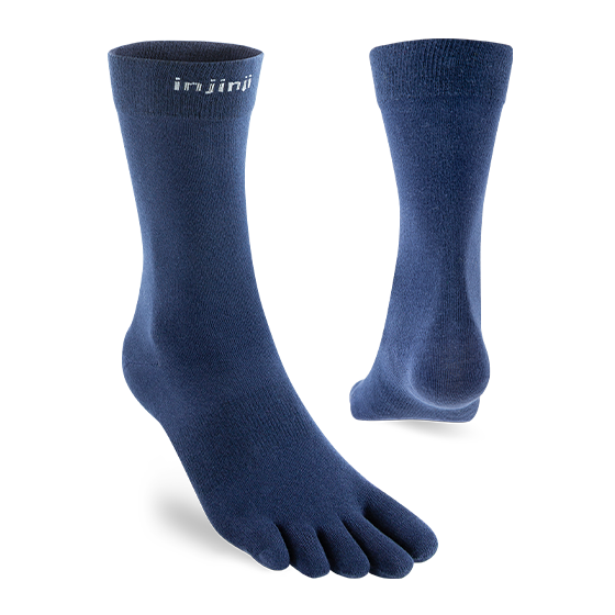Injinji Everyday Crew Lightweight in donkerblauw – voor- en achterkant van het paar
