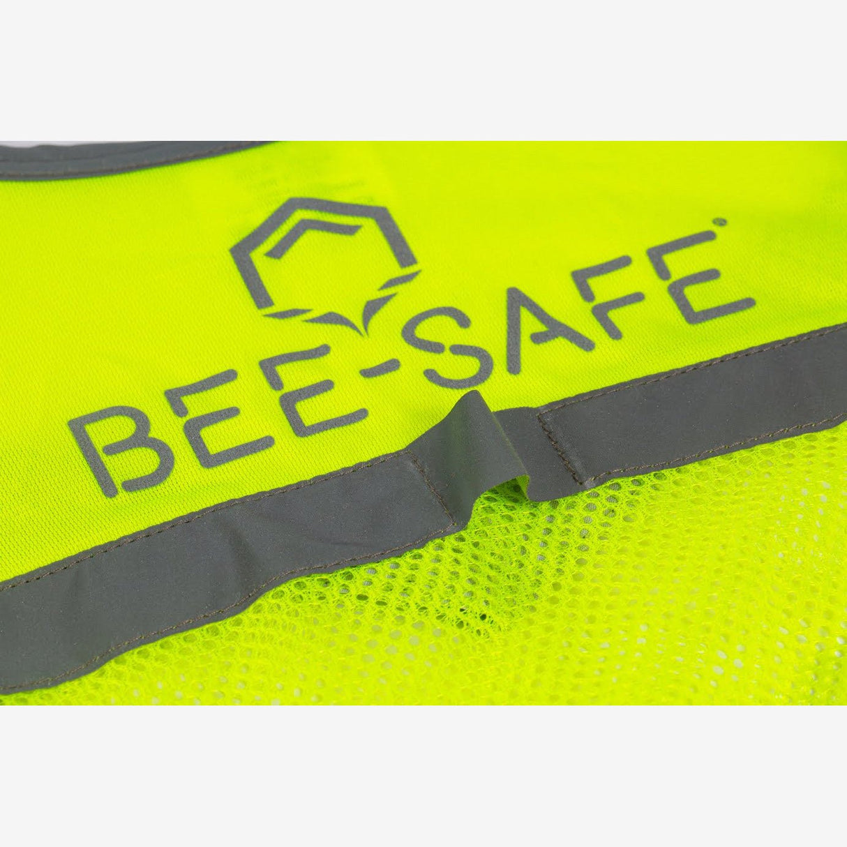 Bee Safe | Reflective Vest Tech | Reflectievest | Trail.nl