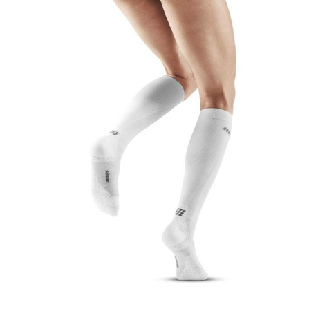 CEP | Ultralight Socks Tall V3 | Ultra Compressiekousen | Dames | Trail.nl