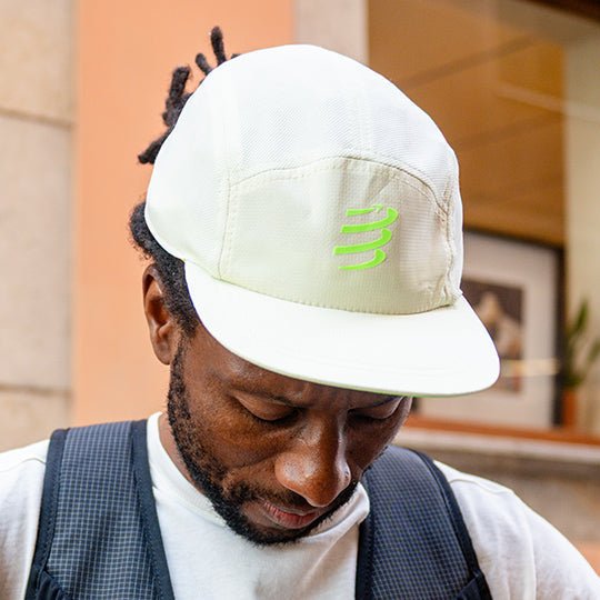 Compressport | 5 Panel Cap | Hardlooppet - Trail.nl