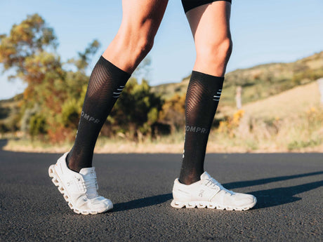 Compressport | Full Socks Oxygen | Compressiesokken | Ultralicht | Trail.nl