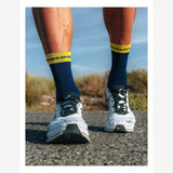 Compressport Pro Racing Socks Run V4.0 High | Trail.nl