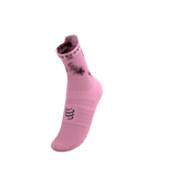 Compressport | Pro Racing Socks Run V4.0 High | Eat My Dust | Trail.nl