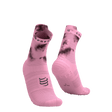 Compressport | Pro Racing Socks Run V4.0 High | Eat My Dust | Trail.nl