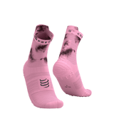 Compressport | Pro Racing Socks Run V4.0 High | Eat My Dust | Trail.nl