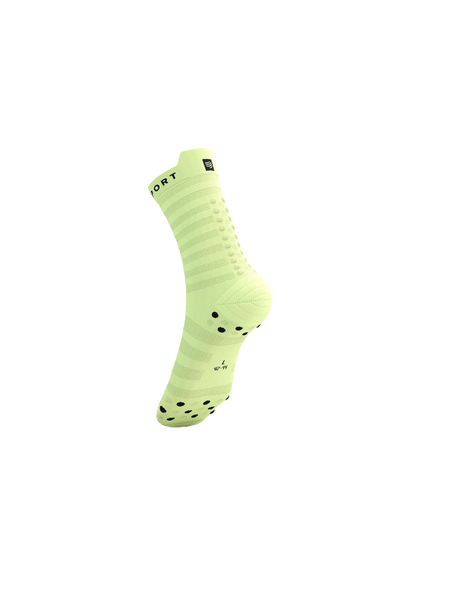 Compressport | Pro Racing Socks Run V4.0 Ultralight High | Hardloopsokken | Trail.nl