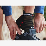 Compressport Pro Racing Socks Run V4.0 Ultralight Low | Trail.nl
