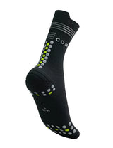 Compressport | Pro Racing Socks v4.0 Run High Flash | Hardloopsokken | Reflectie | Trail.nl