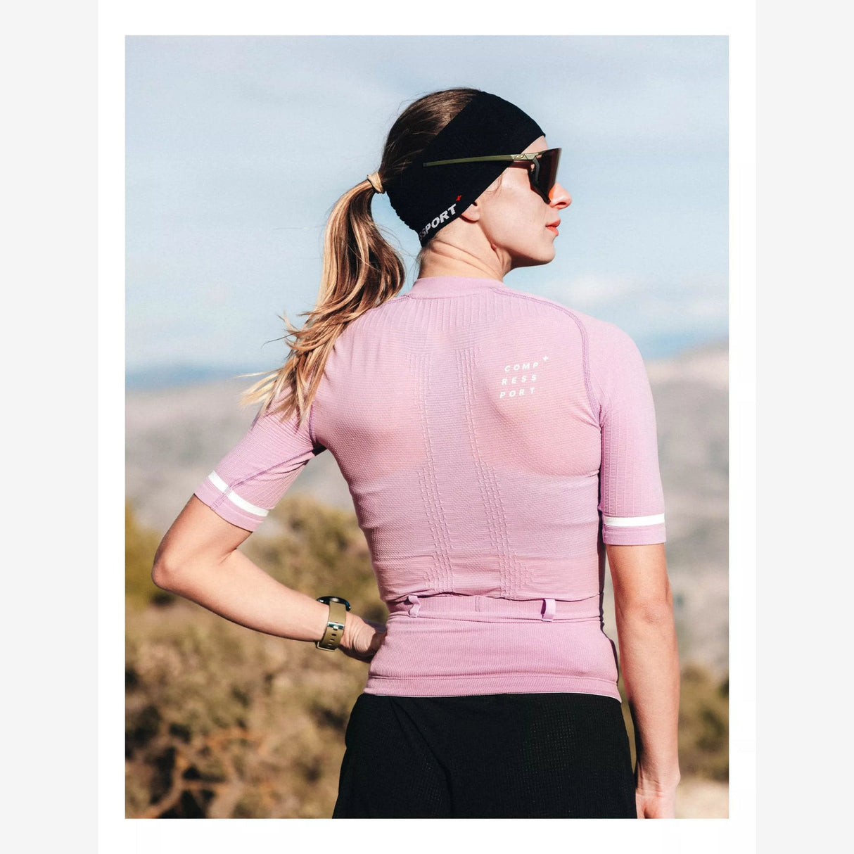 Compressport | Trail Postural Top Shortsleeve | Dames | Trail.nl