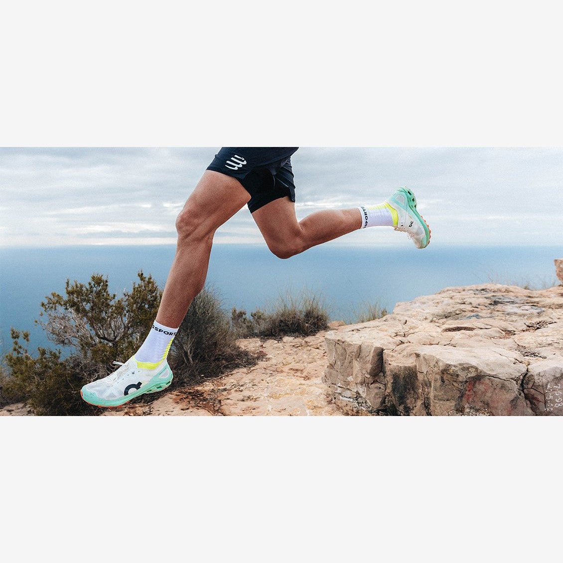 Compressport Ultra Trail Socks V2.0 - Trail.nl