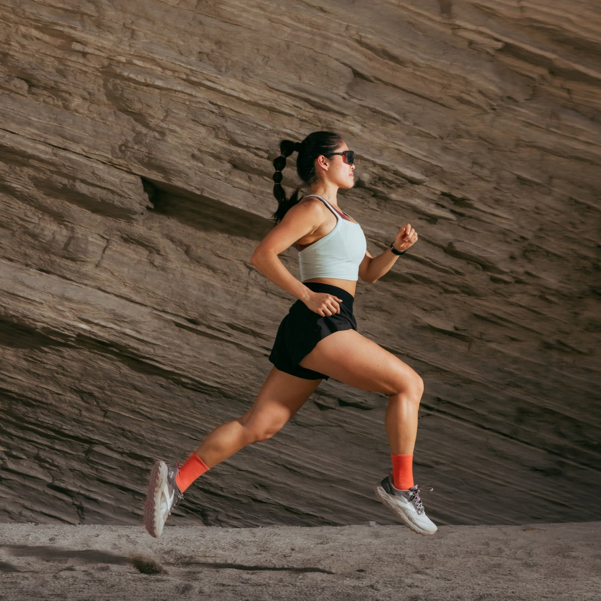 Darn Tough | 1068 Run | Micro Crew | Ultra-Lightweight | Dames | Trailrunsokken | Trail.nl