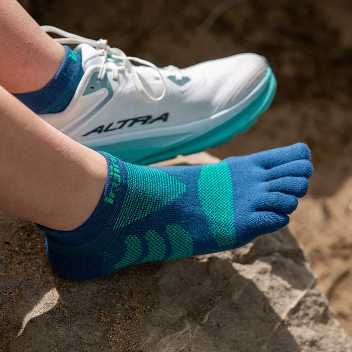 Injinji | Ultra Run | No - Show | Midweight Padded | Dames | Hardloopsokken - Trail.nl