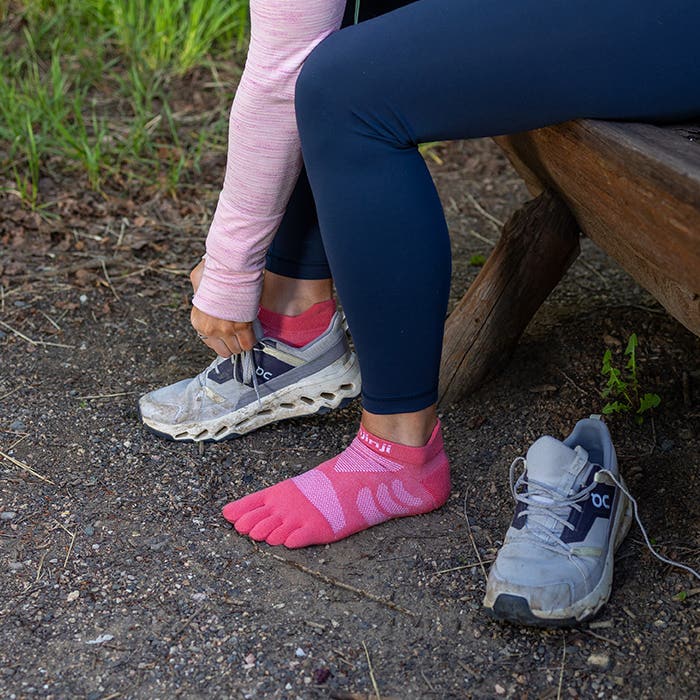 Injinji | Ultra Run | No - Show | Midweight Padded | Dames | Hardloopsokken - Trail.nl