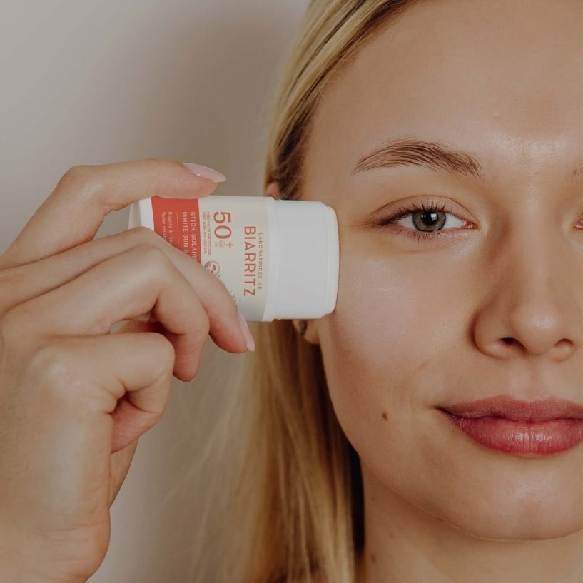 Laboratoires de Biarritz White Sun Stick (SPF 50+) | Trail.nl