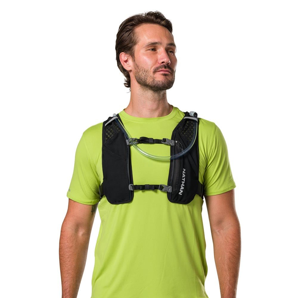 Nathan QuickStart 3.0 Rugzak met 4L en Bladder – Trail.nl